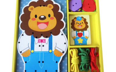 Wooden Lacing Blocks-Lion Go To School